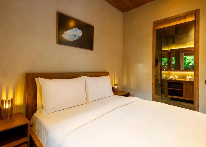 Alam 3 Quiet Garden Retreat & Private Pool Villa *