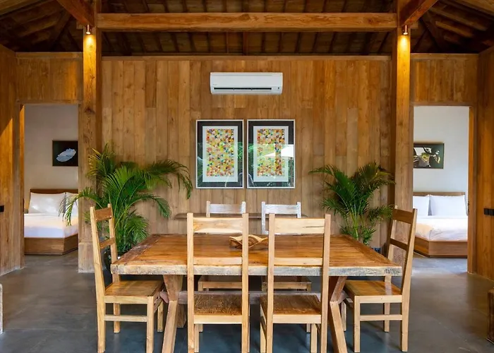 Alam 3 Quiet Garden Retreat & Private Pool *