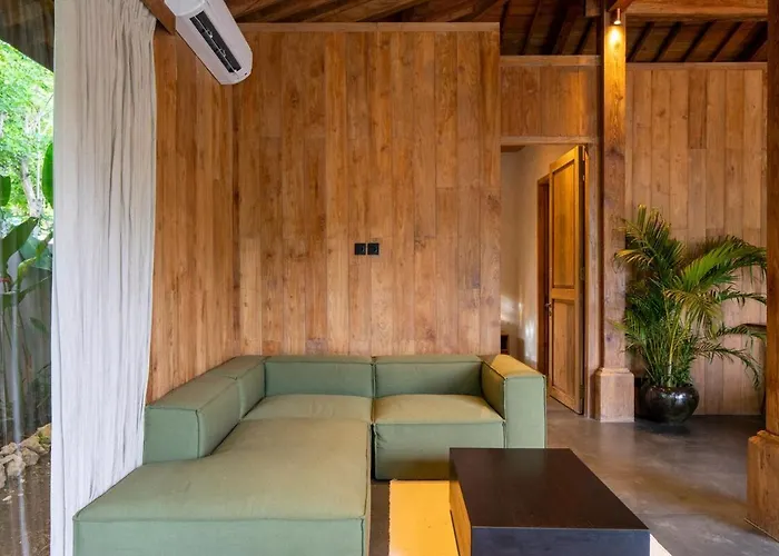 Alam 3 Quiet Garden Retreat & Private Pool Uluwatu (Bali)